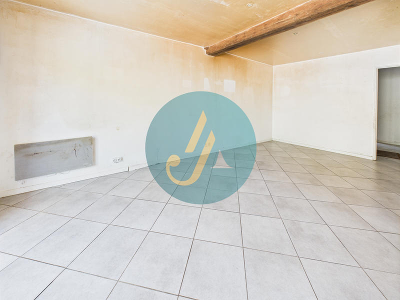 Maison - 131 m² - 6 pièces