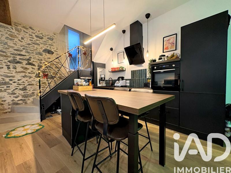 Maison de ville - 70 m² - 4 pièces