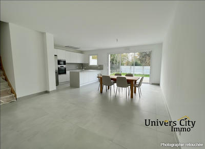 Maison contemporaine - 94 m² - 4 pièces