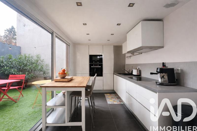 Maison - 102 m² - 4 pièces