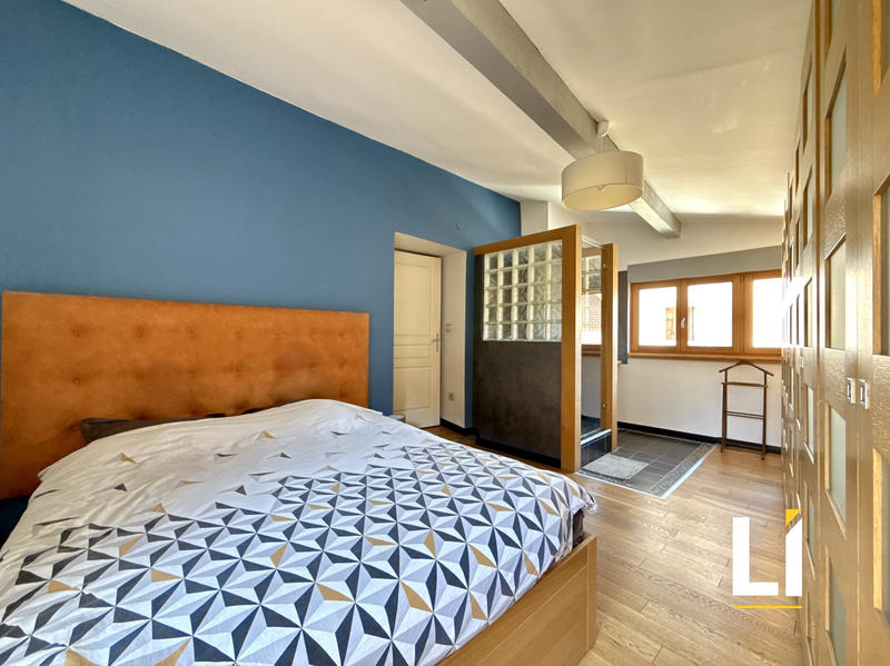 Appartement - 161 m² - 5 pièces