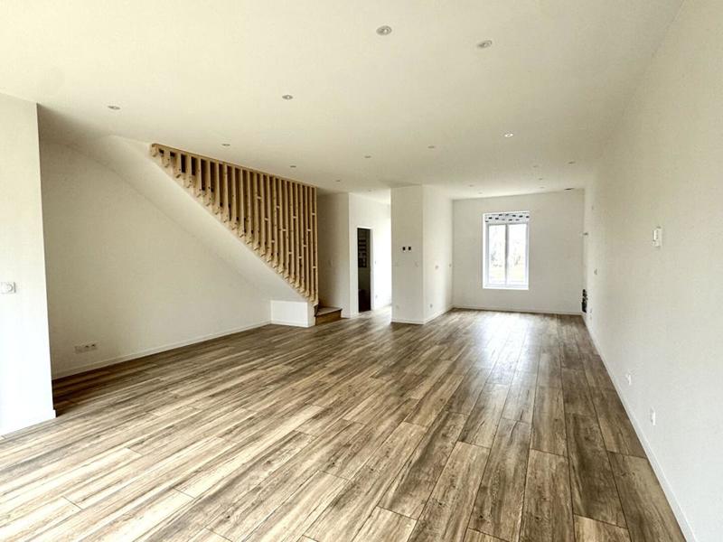 Maison - 160 m² - 5 pièces