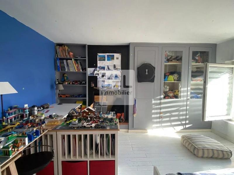 Maison de village - 95 m² - 4 pièces