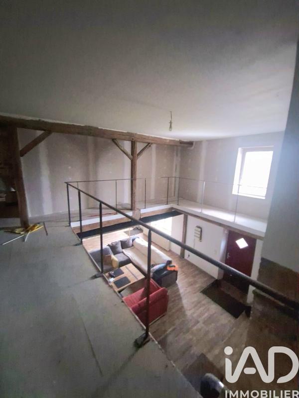 Maison - 250 m² - 5 pièces