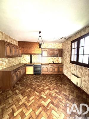 Maison - 140 m² - 5 pièces