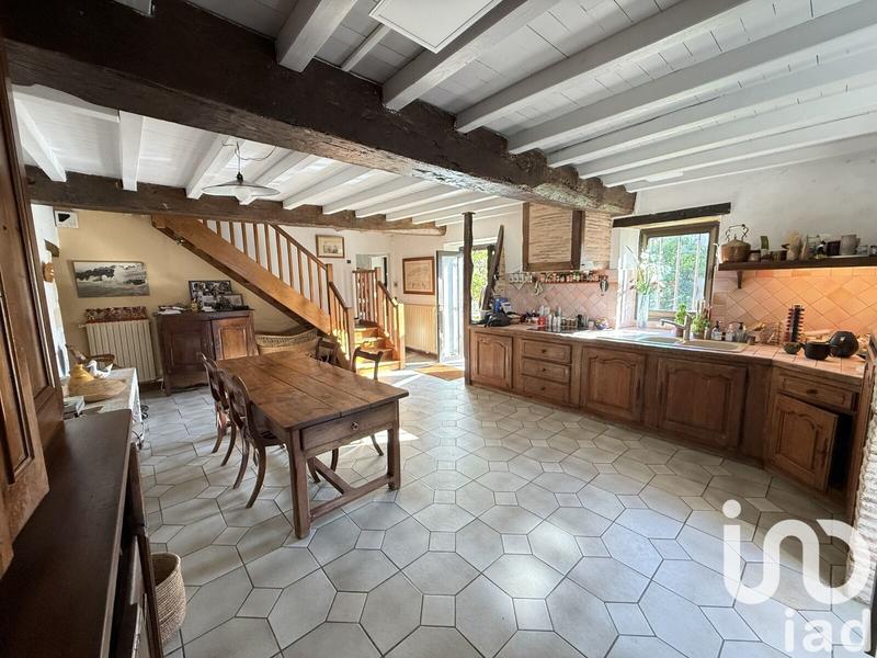 Maison - 380 m² - 12 pièces