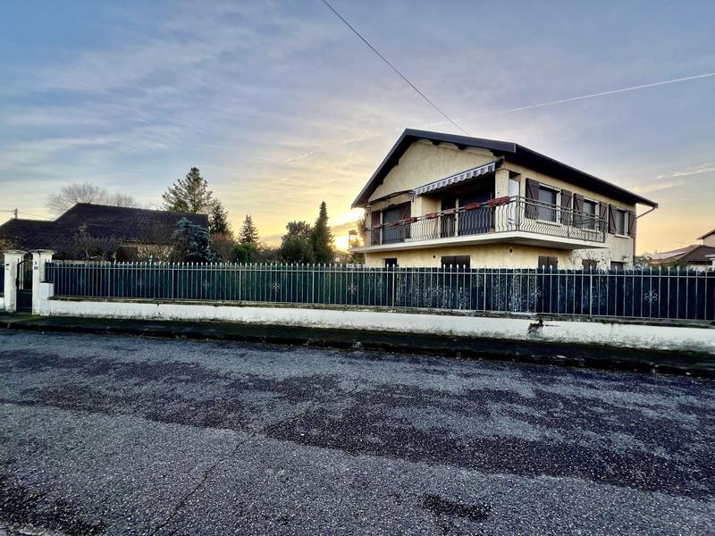 Maison - 138 m² - 5 pièces