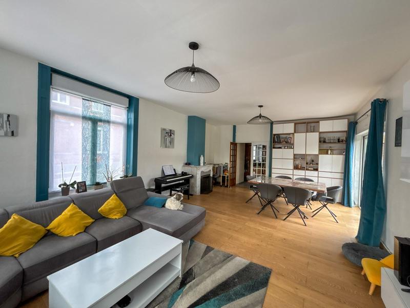 Maison - 190 m² - 6 pièces