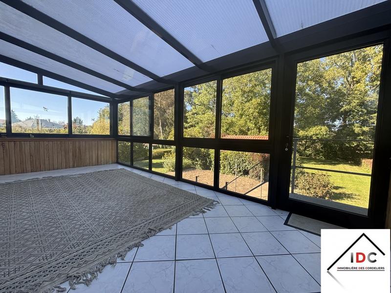 Maison - 193 m² - 7 pièces