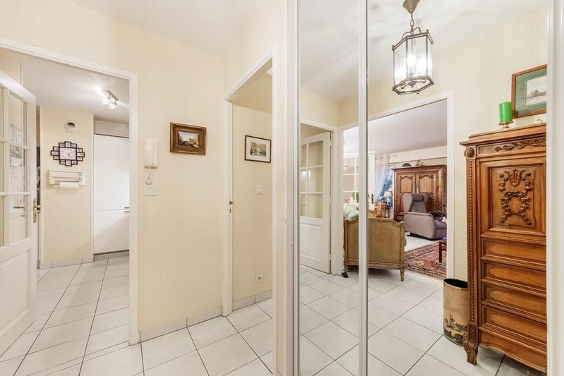 Appartement - 72 m² - 3 pièces