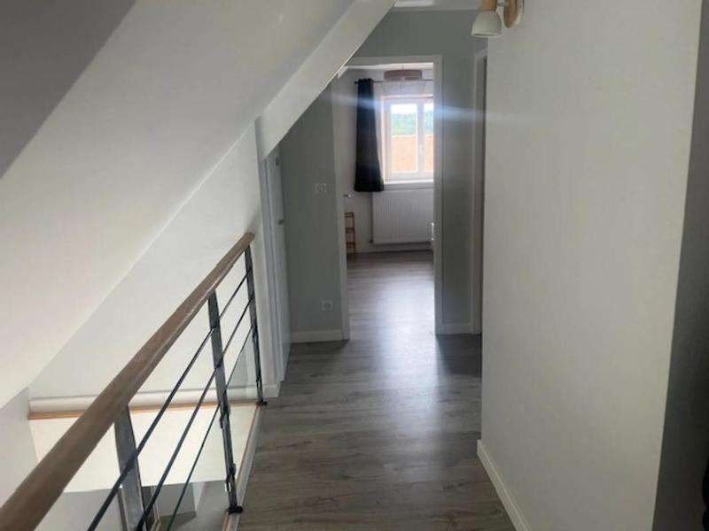 Maison - 240 m² - 4 pièces