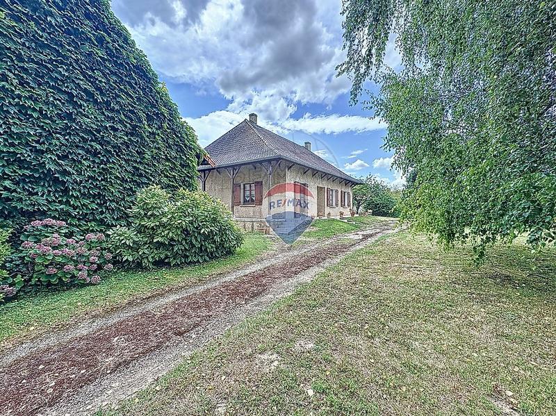 Maison - 148 m² - 5 pièces