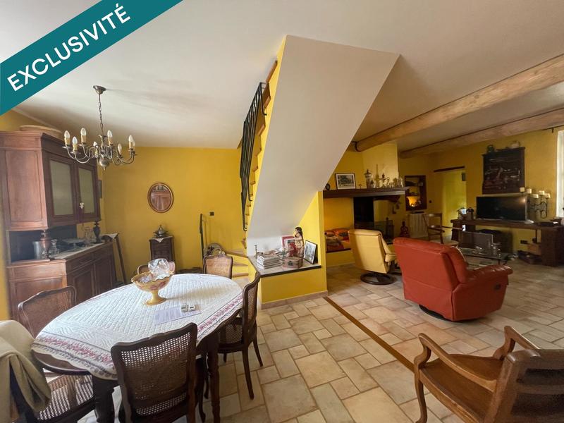 Maison de maîtres - 285 m² - 9 pièces