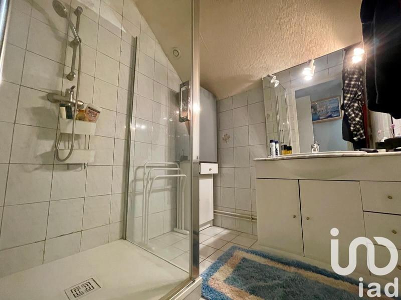 Maison - 185 m² - 7 pièces