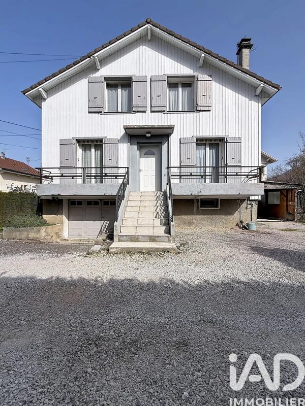 Maison de ville - 104 m² - 6 pièces