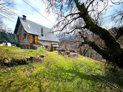 Maison - 111 m² - 4 pièces