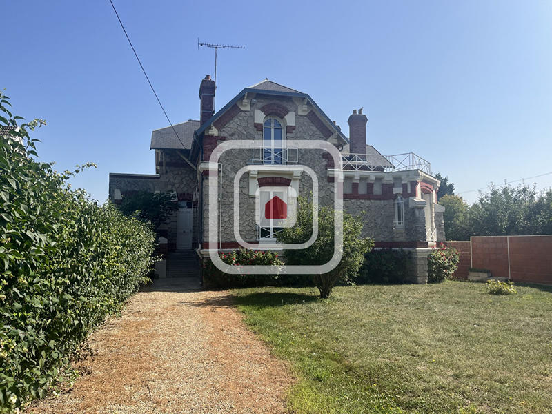 Maison - 185 m² - 7 pièces