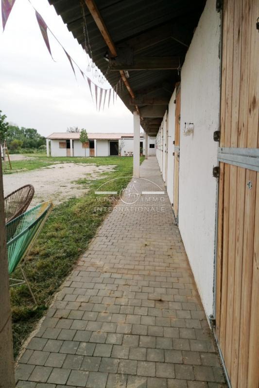 Maison de domaine équestre - 400 m² - 14 pièces