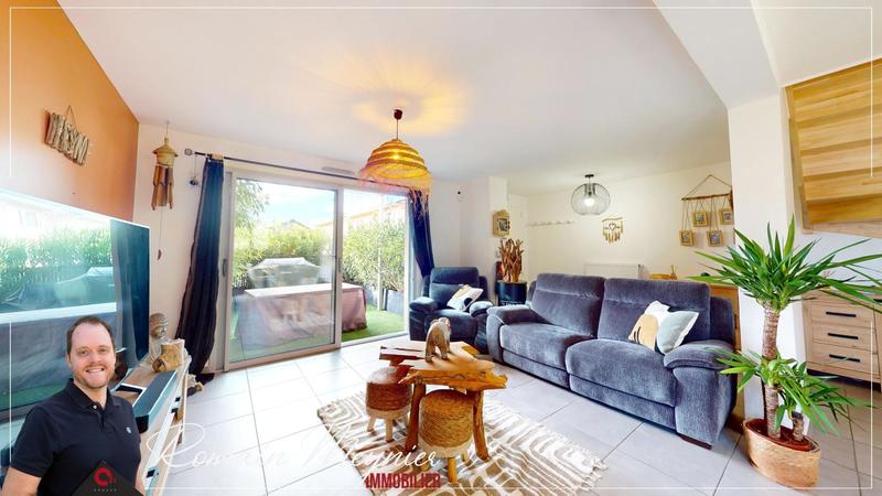 Maison - 92 m² - 4 pièces