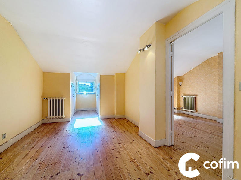 Maison - 108 m² - 7 pièces