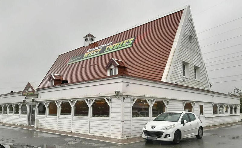 Fonds de commerce - Local commercial - 617 m²