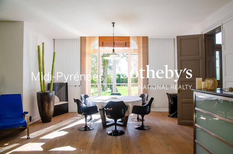 Maison de maîtres - 403 m² - 10 pièces