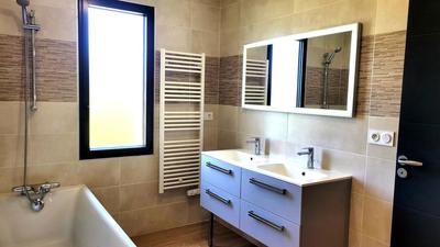 Maison - 136 m² - 7 pièces