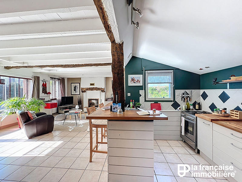 Maison - 102 m² - 5 pièces