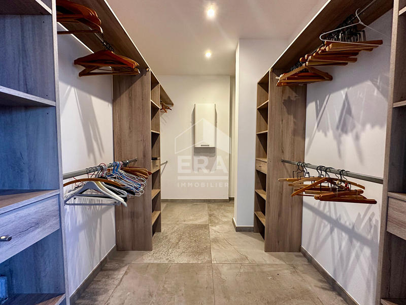 Maison - 142 m² - 6 pièces