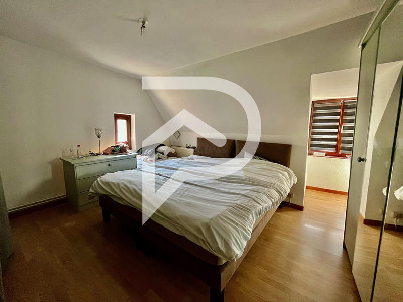 Immeuble - 270 m² - 10 pièces