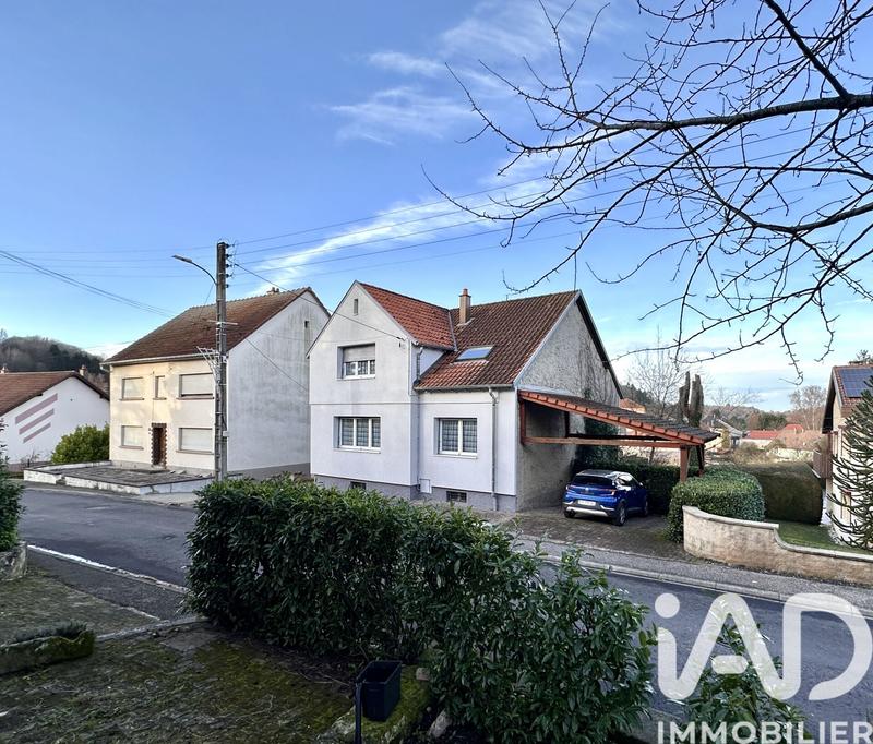 Maison - 187 m² - 9 pièces