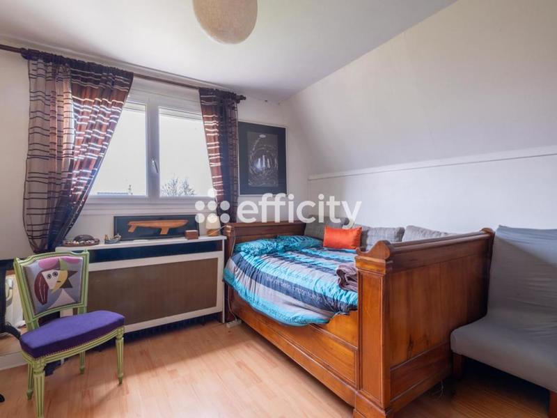 Pavillon - 311 m² - 8 pièces