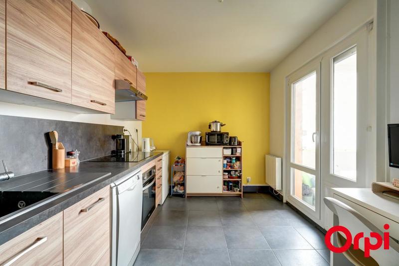 Appartement - 75 m² - 3 pièces