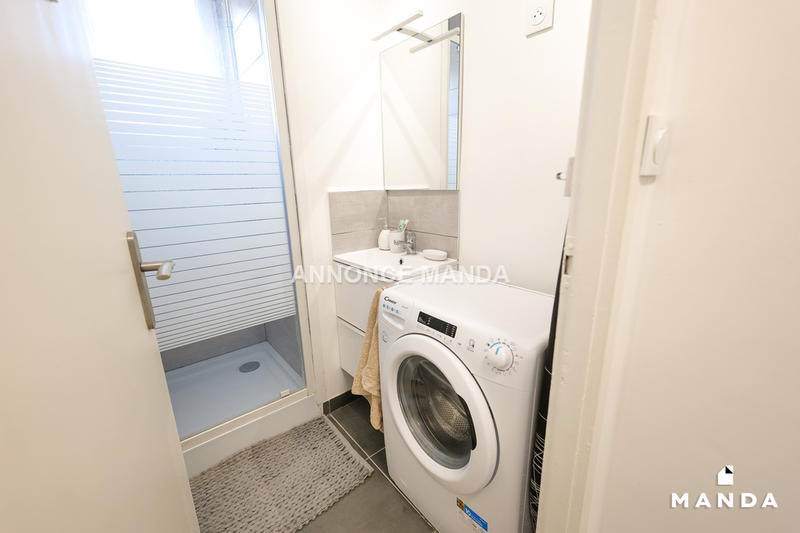 Chambre - 10 m² - 4 pièces