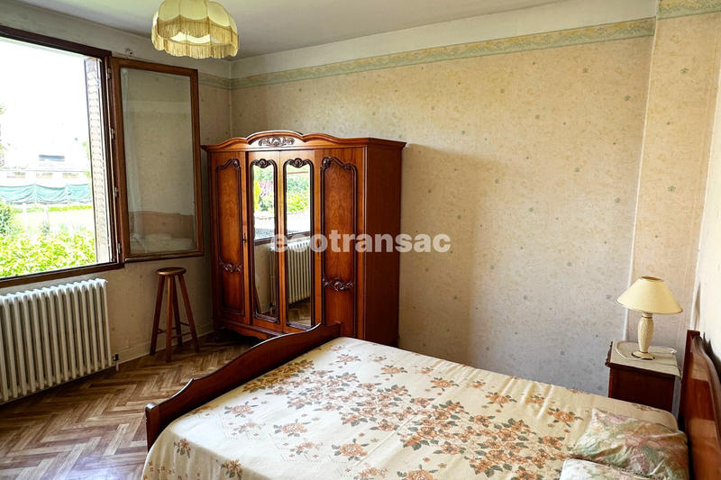 Maison - 202 m² - 4 pièces