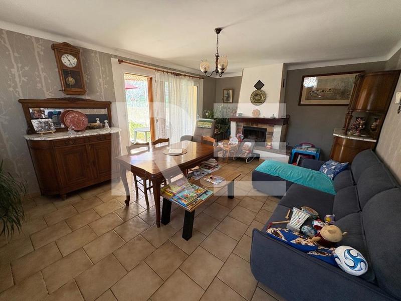 Maison - 85 m² - 4 pièces