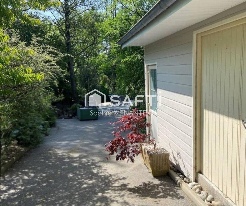 Maison - 550 m² - 18 pièces