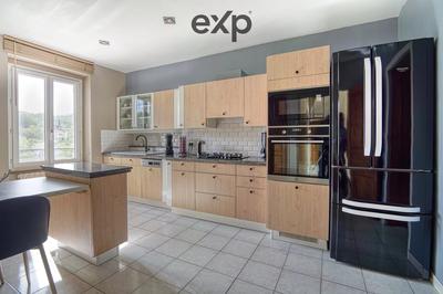 Maison contemporaine - 400 m² - 15 pièces