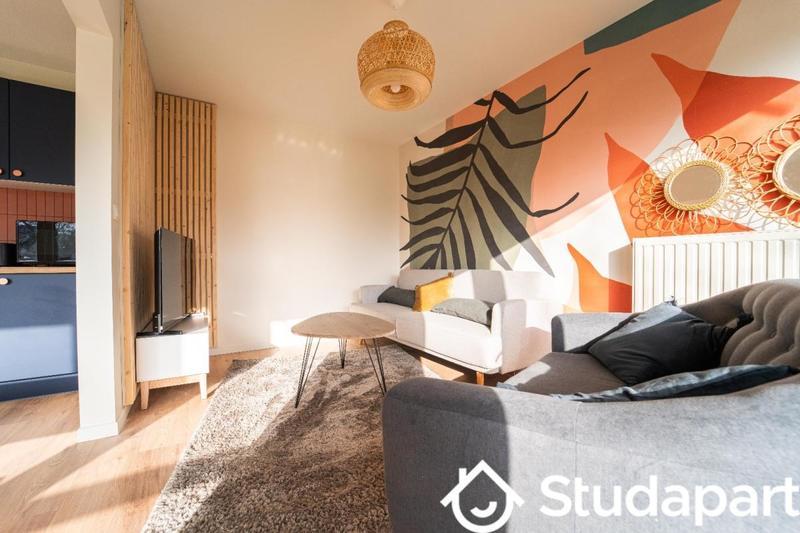 Chambre - 11 m² - 1 pièce