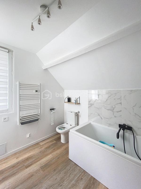 Pavillon - 85 m² - 4 pièces