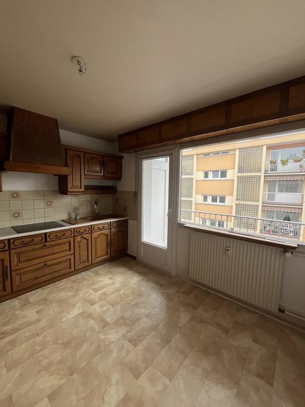 Appartement - 97 m² - 3 pièces