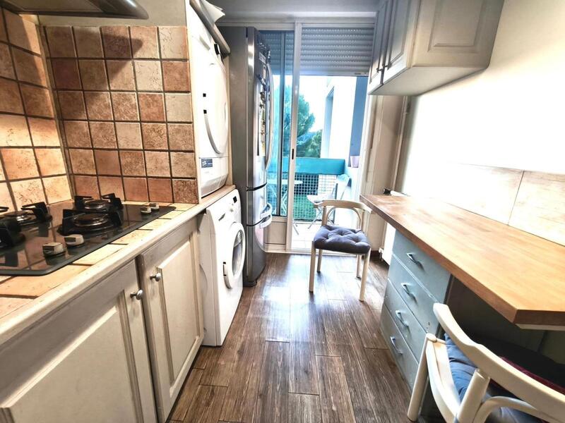 Appartement - 85 m² - 5 pièces