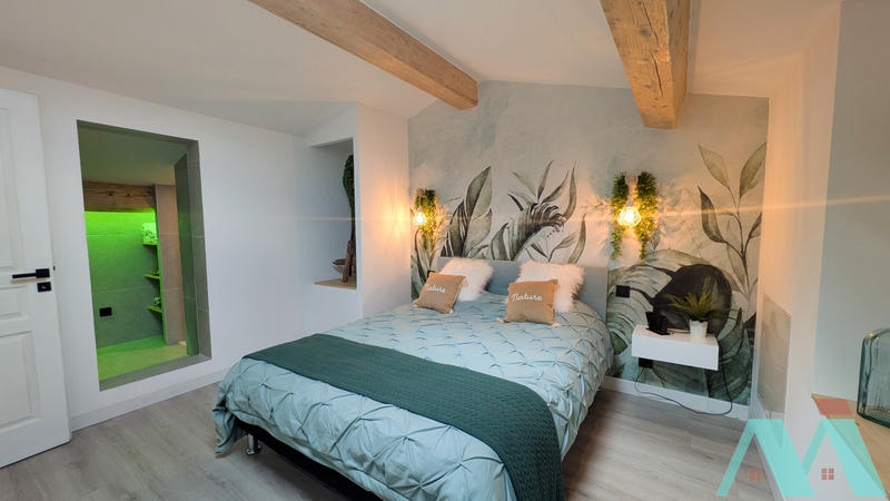 Appartement - 96 m² - 3 pièces