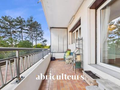 Appartement - 87 m² - 3 pièces