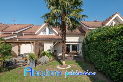 Maison - 119 m² - 5 pièces