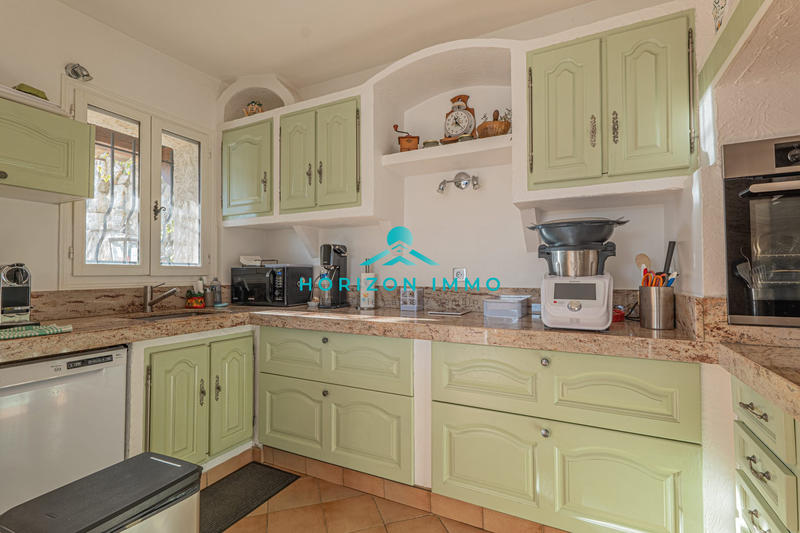 Villa - 136 m² - 6 pièces