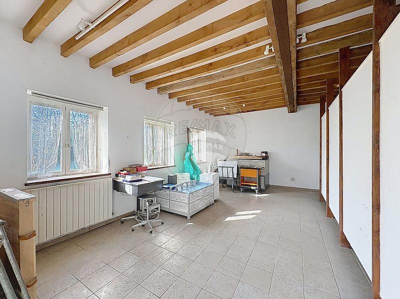 Maison - 246 m² - 8 pièces