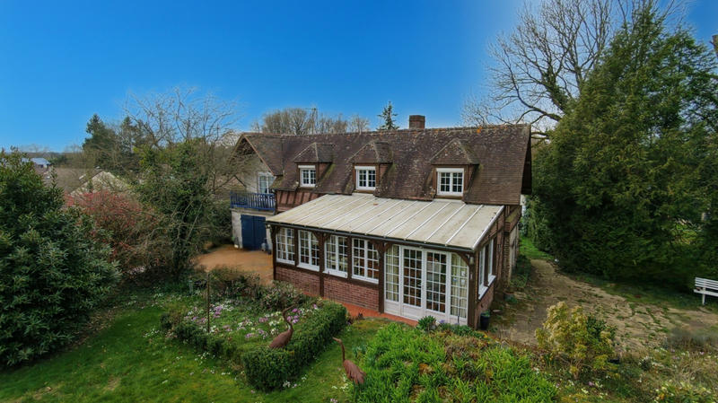 Maison - 160 m² - 6 pièces