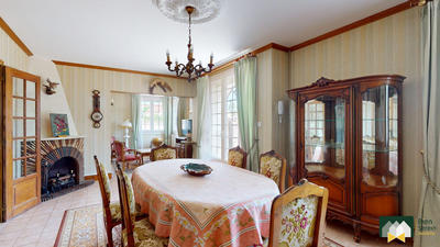 Maison - 129 m² - 8 pièces