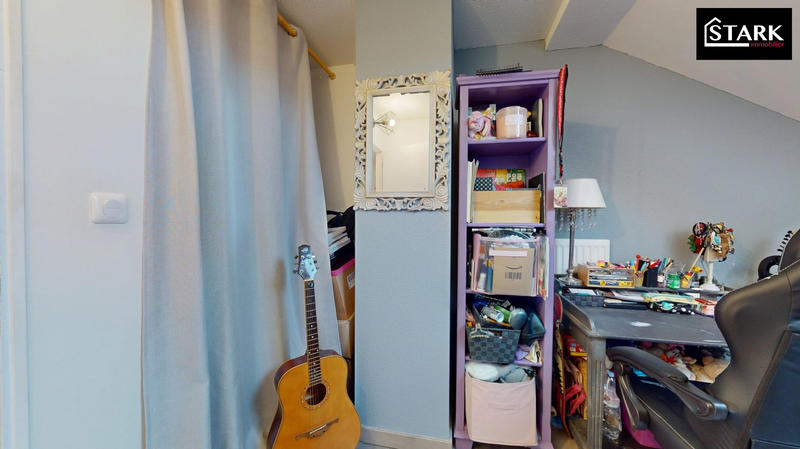 Appartement - 94 m² - 5 pièces